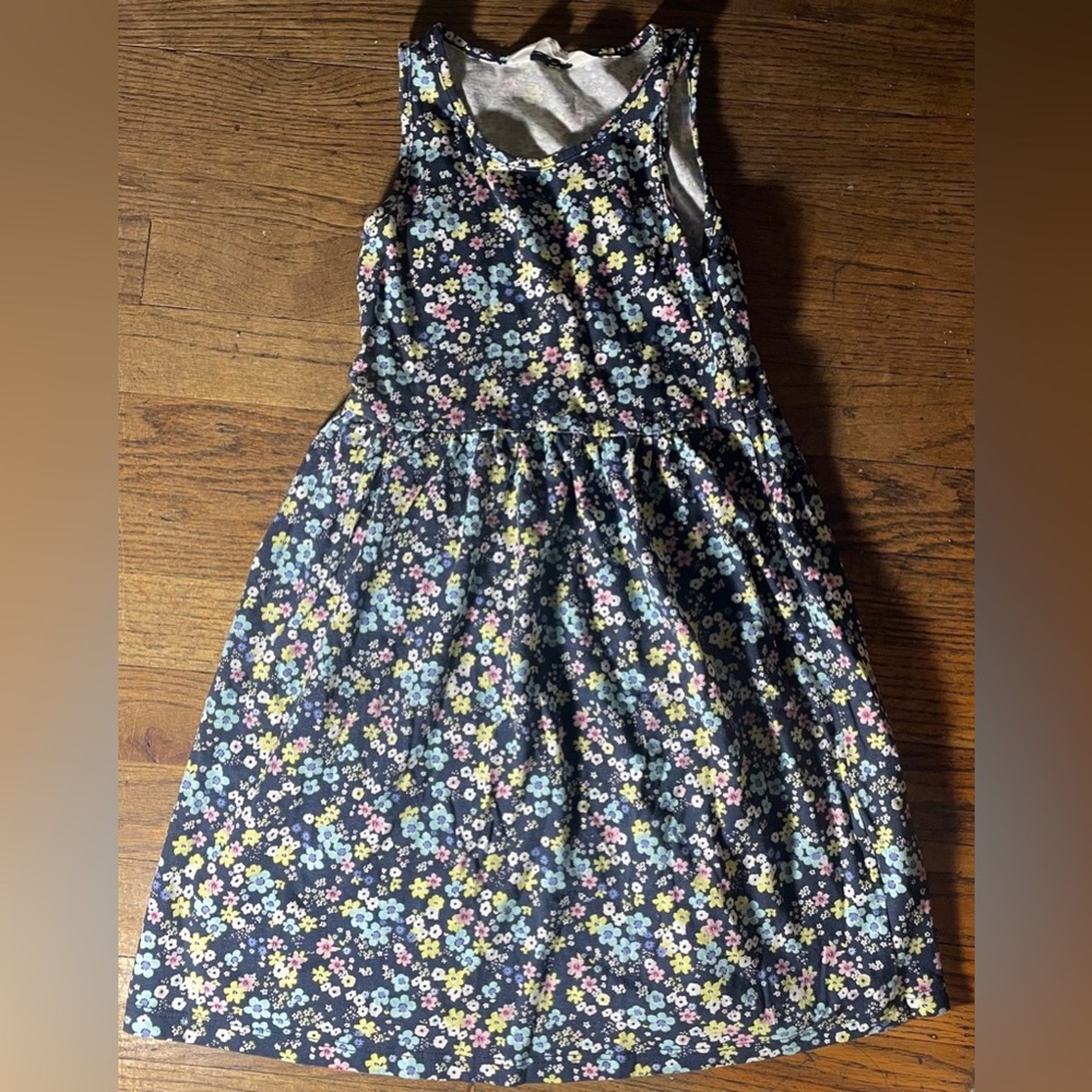 H&M Girls Flower Dress size US 6-8Y
